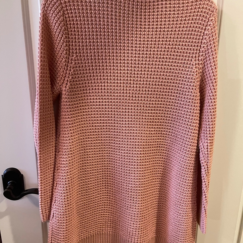 Chico’s Long Sweater Chico’s Size 1 (Medium) Pink - Picture 3 of 3